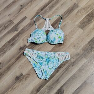 Ladies Large/36D Cute Beachy Trendy Boho Soho Hippy Style Floral Push Up Bikini